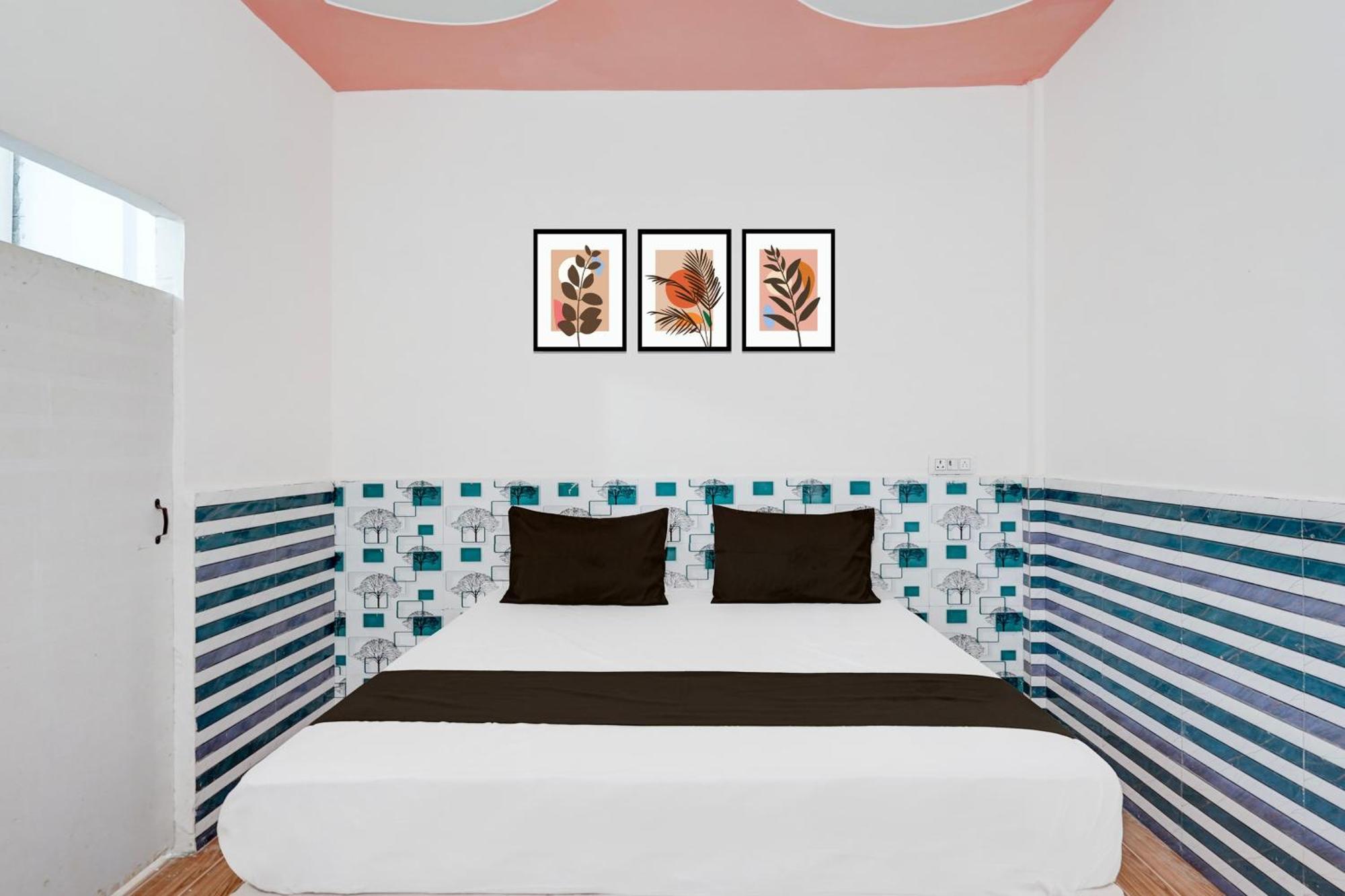 Hotel O Golden Bird Noida Zewnętrze zdjęcie