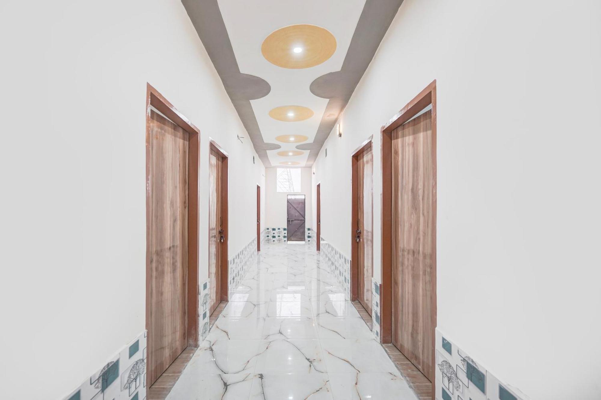 Hotel O Golden Bird Noida Zewnętrze zdjęcie